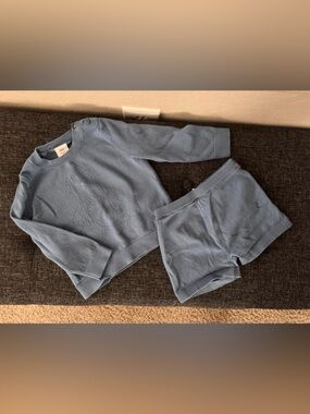 GAP Blue Knit Swester and Shorts Set